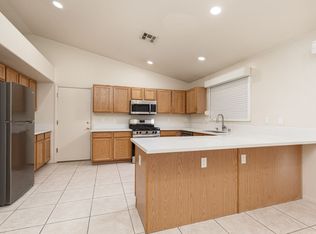 3445 Blue Ash Ln, Las Vegas, NV 89122