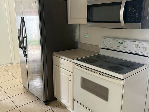2nd image of 7433 SW 13TH Street SW