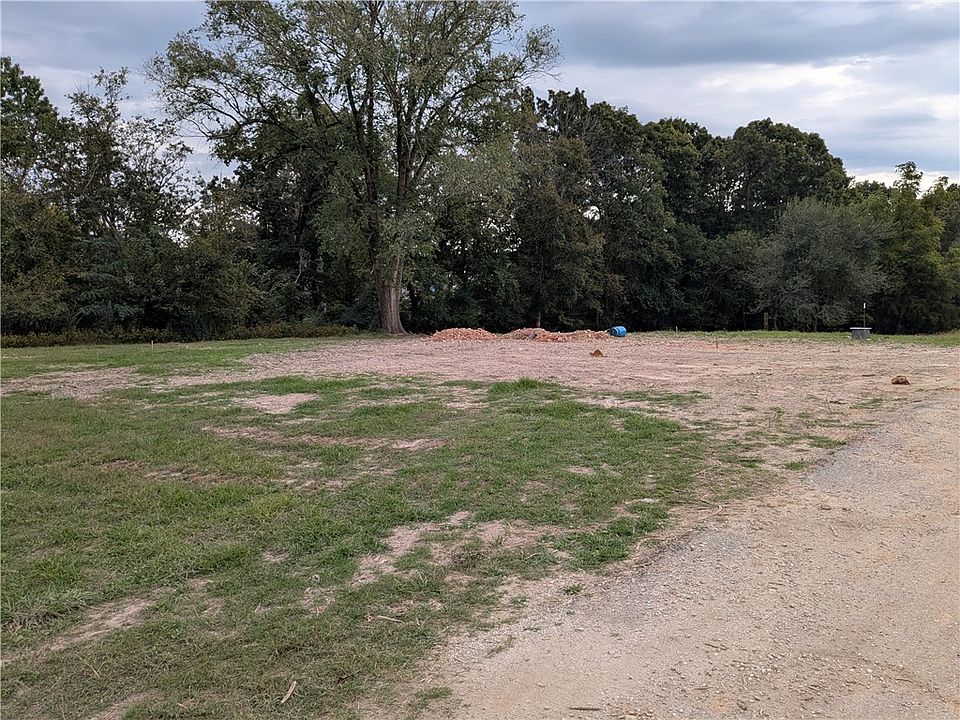 1st image of 14271 Pleasant Ridge Rd
