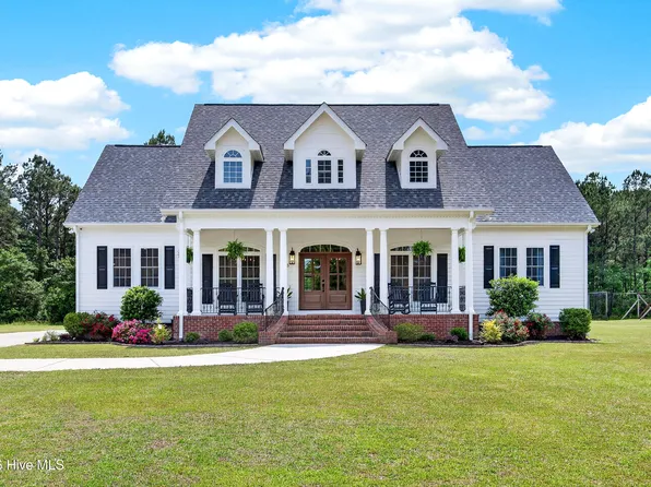 635 Richlands Loop Road, Richlands, NC 28574