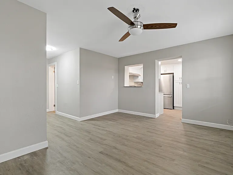 8441 Bayshore Dr #B — Photo 13