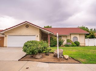 1933 Morris Ave, Clovis, CA 93611