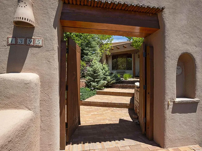 1395 Camino Corto — Photo 22