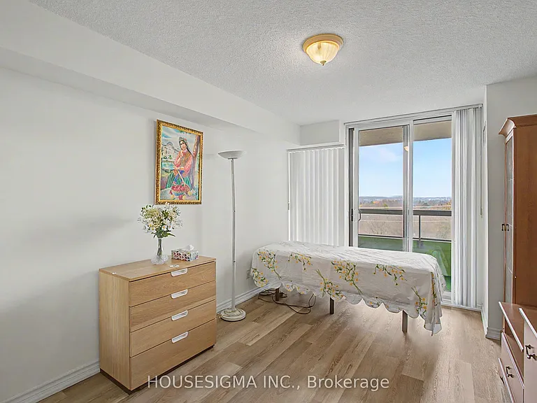 9 Northern Heights Dr #711 — Photo 15