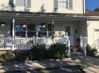 101 Silverwood Ct, Toms River, NJ 08753