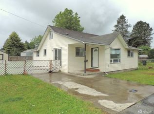 312 W Chestnut St, Centralia, WA 98531