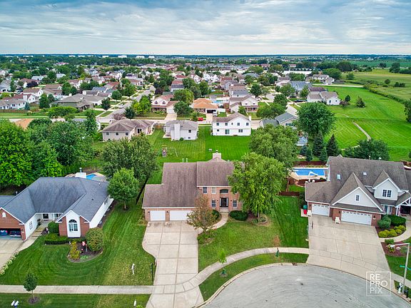 4th image of 15617 Lakeview Dr