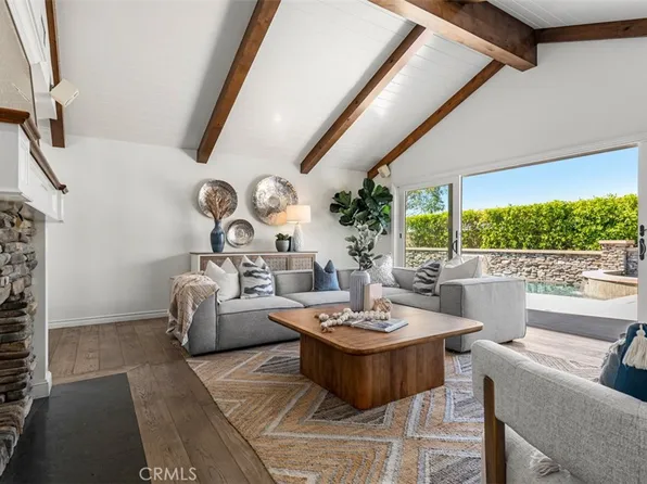13161 Sandhurst Pl, Santa Ana, CA 92705
