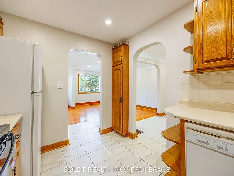 127 Louth St #1 — Photo 13
