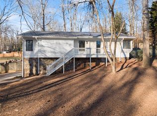 3920 Stone Creek Cir, Cumming, GA 30041