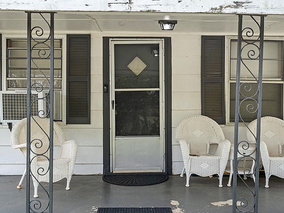 4th image of 91 Pinhook Rd