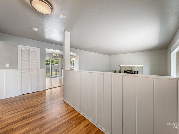 5th image of 2112 Crescent Dr