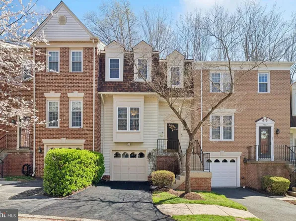 7810 Ashley Glen Rd, Annandale, VA 22003