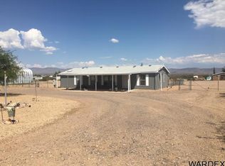 1354 S Concho Rd, Golden Valley, AZ 86413