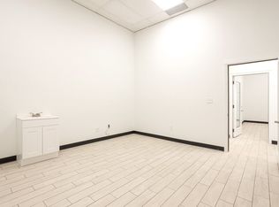 4924 Poplar Level Rd #15, Louisville, KY 40219