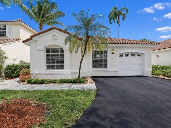 922 Opal Ter, Weston, FL 33326