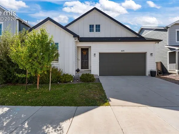 6171 Vickie Ln, Colorado Springs, CO 80923