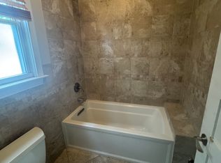 124 W Grant Ave #1, Roselle Park, NJ 07204
