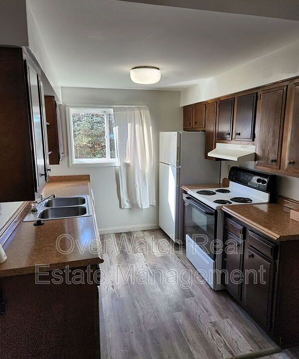 1st image of 3505 Iowa St #2