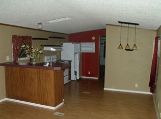 139 Cherokee Dr, Interlachen, FL 32148