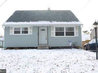 908 Station Ave, Glendora, NJ 08029