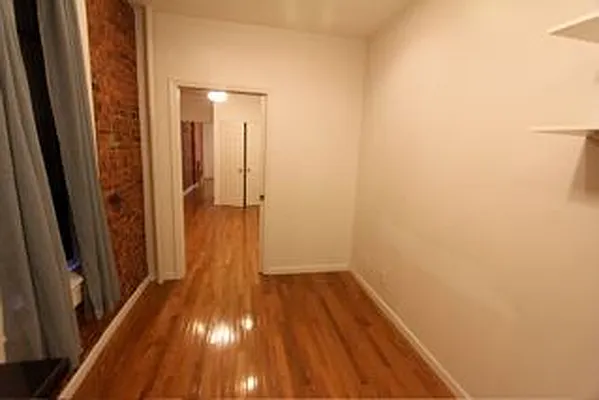 Rented by Robyn Lee, LREB | media 43