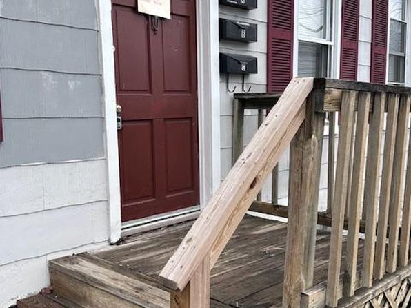 18 E Green St APT C