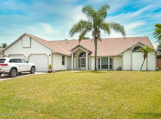 1030 6th Ave SW, Vero Beach, FL 32962