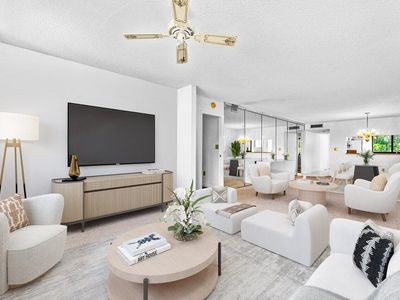 10667 W Clairmont Circle #301, Tamarac, FL, 33321