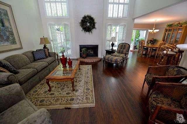 1st image of 809 N Shadow Lake Dr