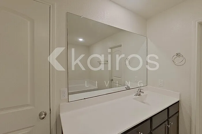 8414 Liberty Sky Rd — Photo 19