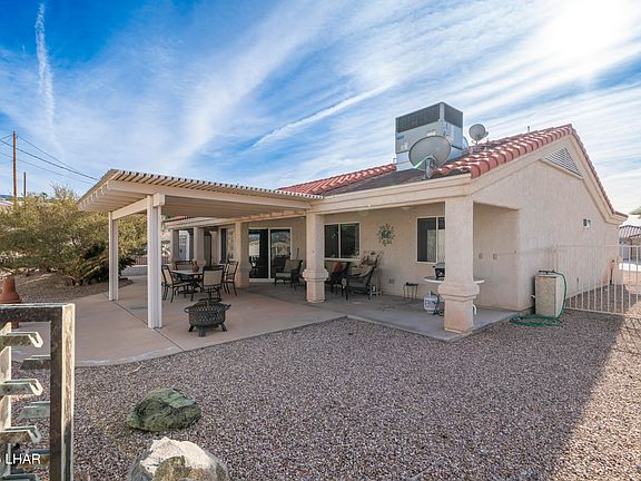 4th image of 3569 Vega Dr