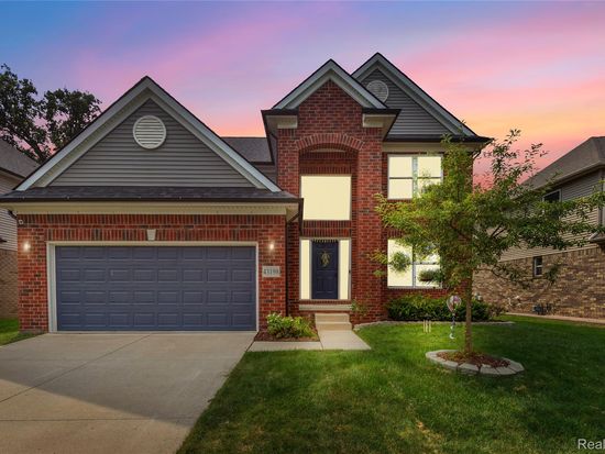 43198 Wilderness Dr, Canton, MI 48188