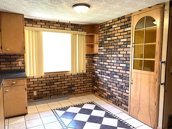 5th image of 2233 Hobbs Dr