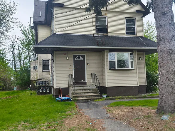 32 Kilvert St APT 101, Warwick, RI 02886