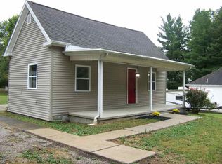 11069 Oak St, Cynthiana, IN 47612