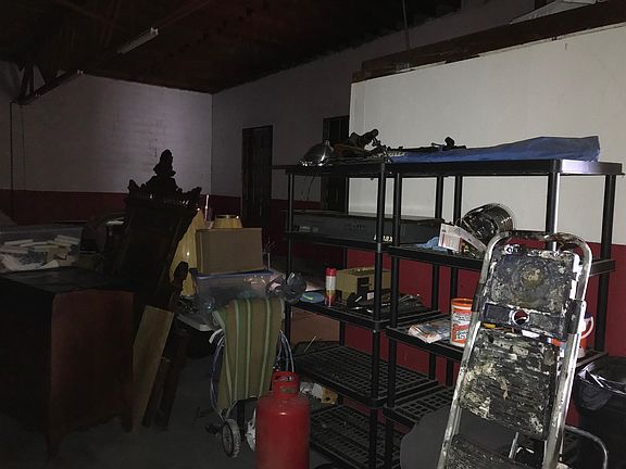5th image of 309 Holland St