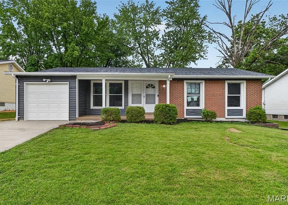 1st image of 11644 Altozano Ln