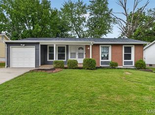 11644 Altozano Ln, Florissant, MO 63033
