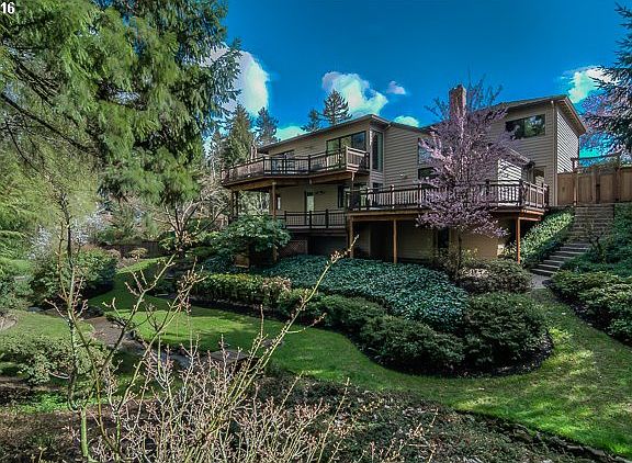 3rd image of 15030 SE Hickory Ct