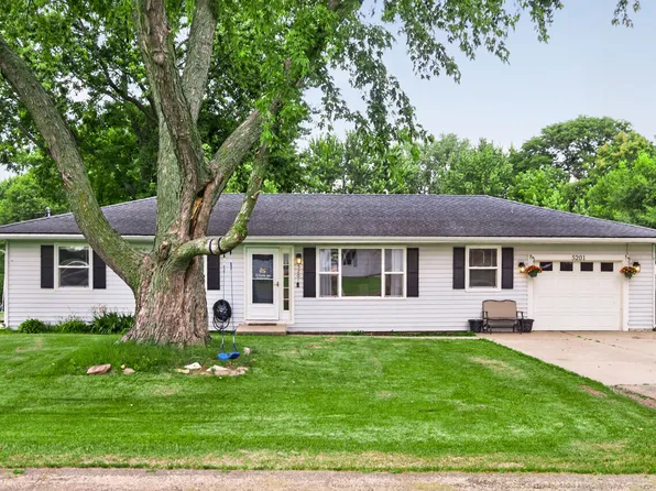 5201 E Wayne Ave, Rochelle, IL 61068