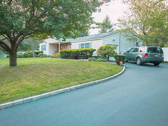 2nd image of 70 S Lolly Ln