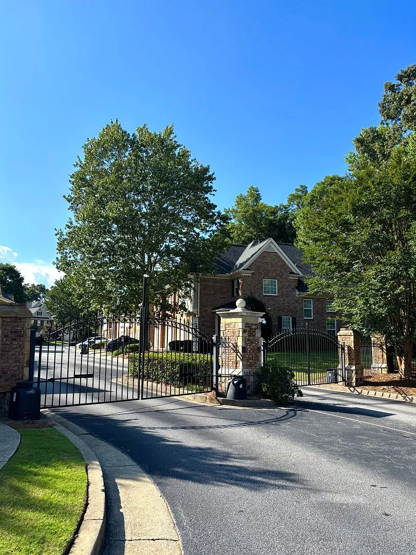 For Rent: Spacious 3-Bedroom, 2.5-Bath Townhome in Villages at Huntcrest Lawrenceville, GA — Photo 3