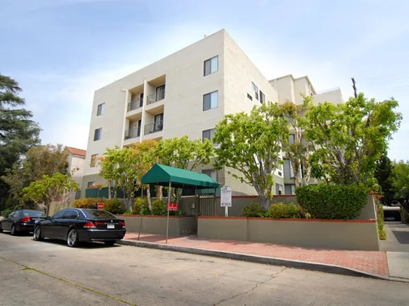 4420 Ensign Ave APT 102, North Hollywood, CA 91602