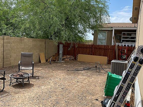 5th image of 501 E Ray Rd