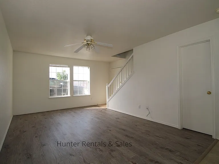 1710D Spring Rose Cir — Photo 9