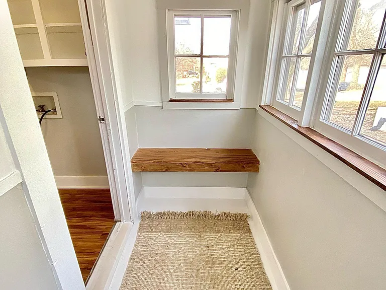 Side entrance, welcome area