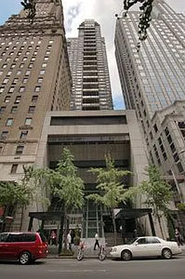 Rented by Douglas Elliman | media 19