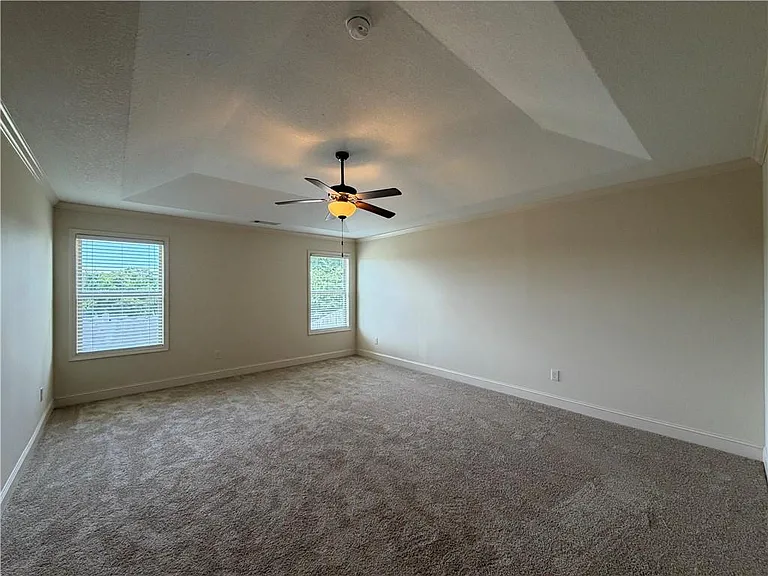 2125 Savannah Dr — Photo 14