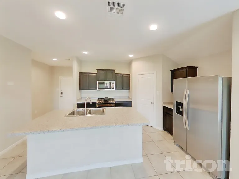 10502 Fort Cibolo Trl — Photo 5